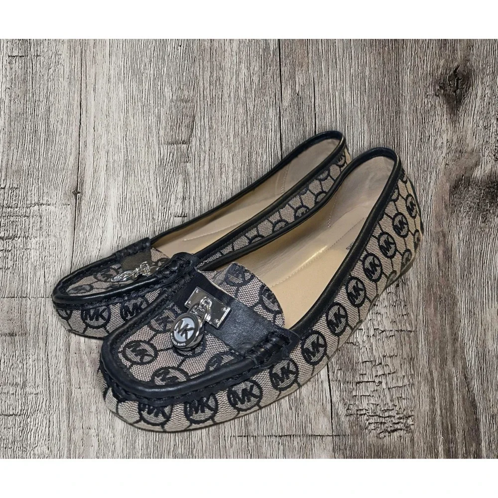 Michael Kors Loafer Shoes Womens Size 9 M Two Tone Brown MK Logo Slip On